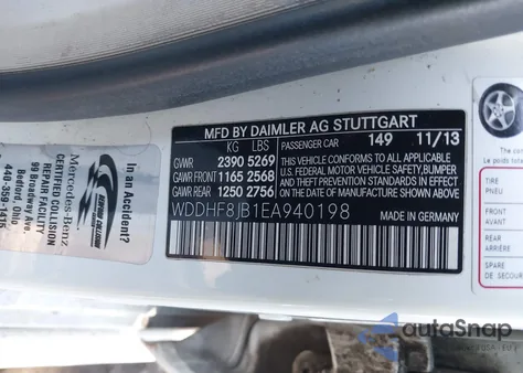 2014 Mercedes-Benz E 350 4Matic z USA, uszkodzony, nr VIN WDDHF8JB1EA940198